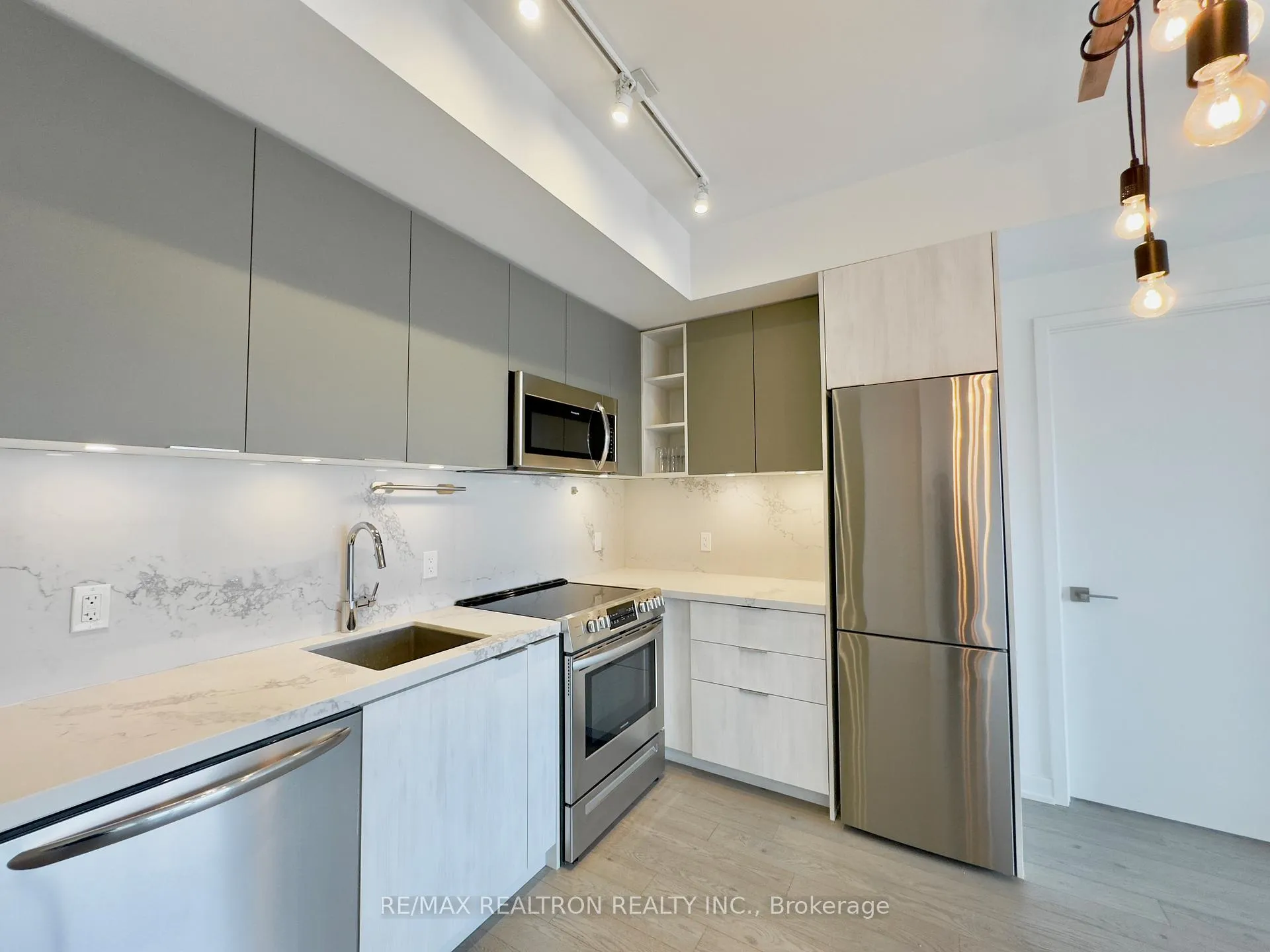 Photo 24 of Unit 1609, 30 Ordnance Street, Toronto, Niagara — HOMEH