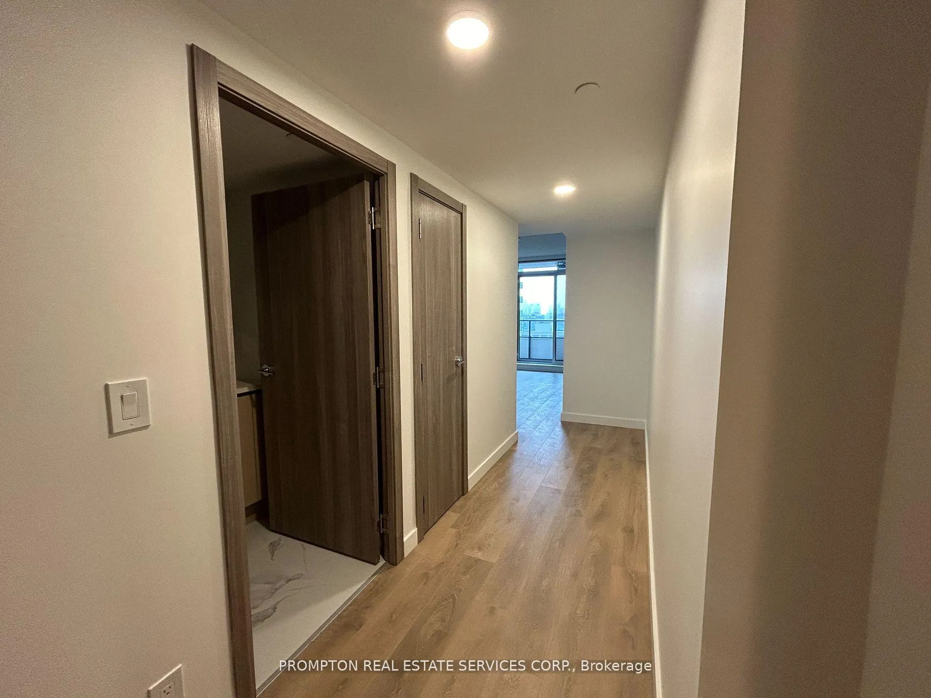 Photo 5 of Unit 2607, 38 Widmer Street, Toronto, Waterfront Communities — HOMEH