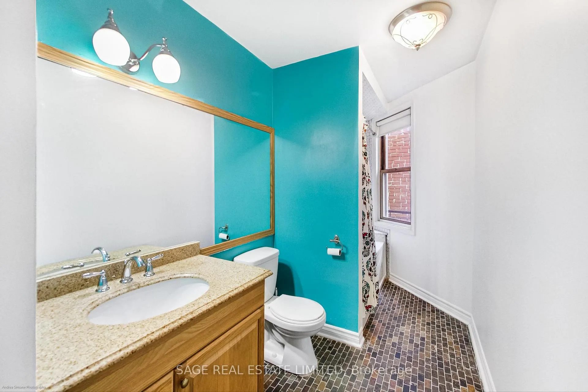 Photo 13 of 6A Grange Avenue, Toronto, Kensington-Chinatown — HOMEH