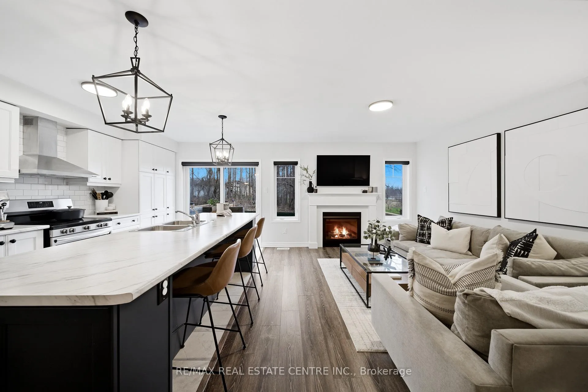 Photo 11 of Unit 31, 230 Avonsyde Boulevard, Hamilton, Waterdown — HOMEH
