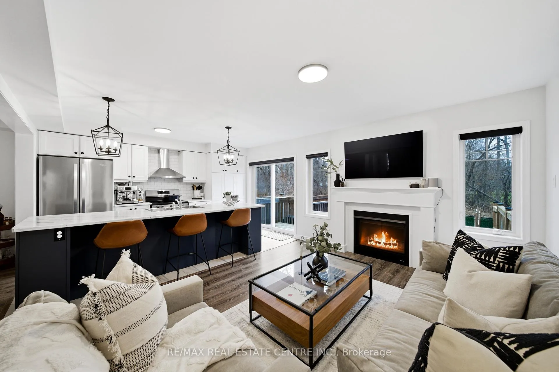 Photo 15 of Unit 31, 230 Avonsyde Boulevard, Hamilton, Waterdown — HOMEH
