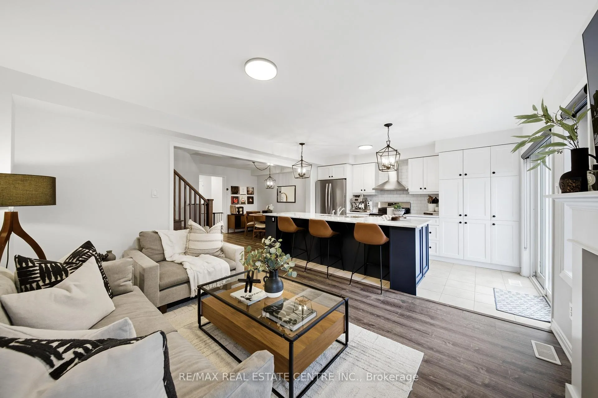 Photo 16 of Unit 31, 230 Avonsyde Boulevard, Hamilton, Waterdown — HOMEH