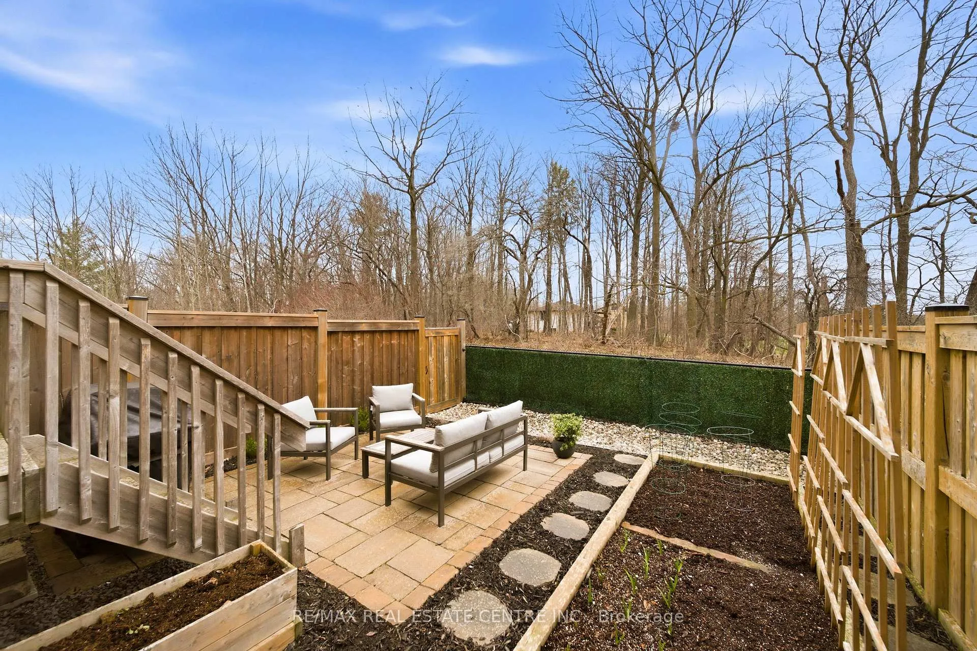 Photo 47 of Unit 31, 230 Avonsyde Boulevard, Hamilton, Waterdown — HOMEH