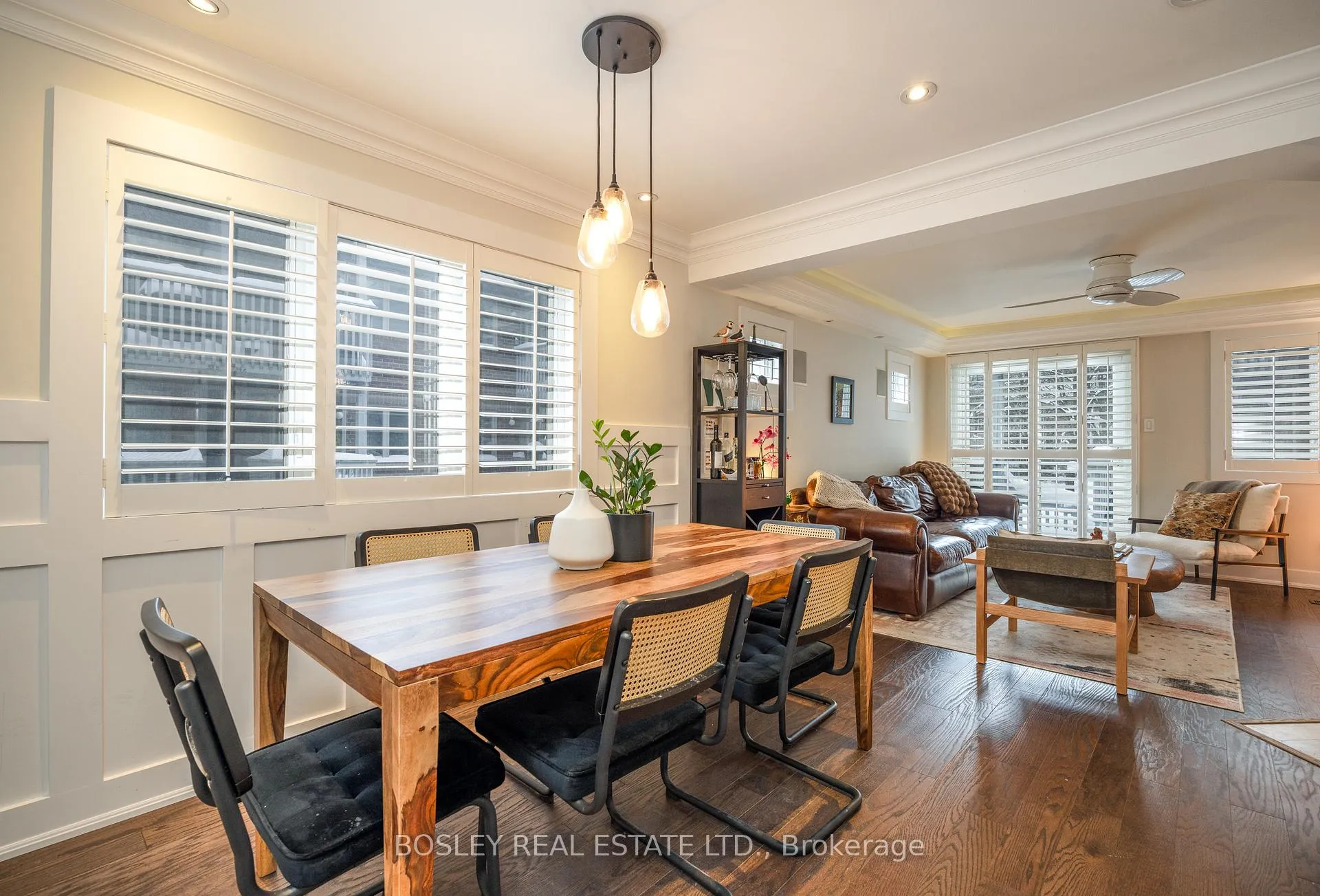 Photo 4 of 46A Crawford Street, Toronto, Niagara — HOMEH