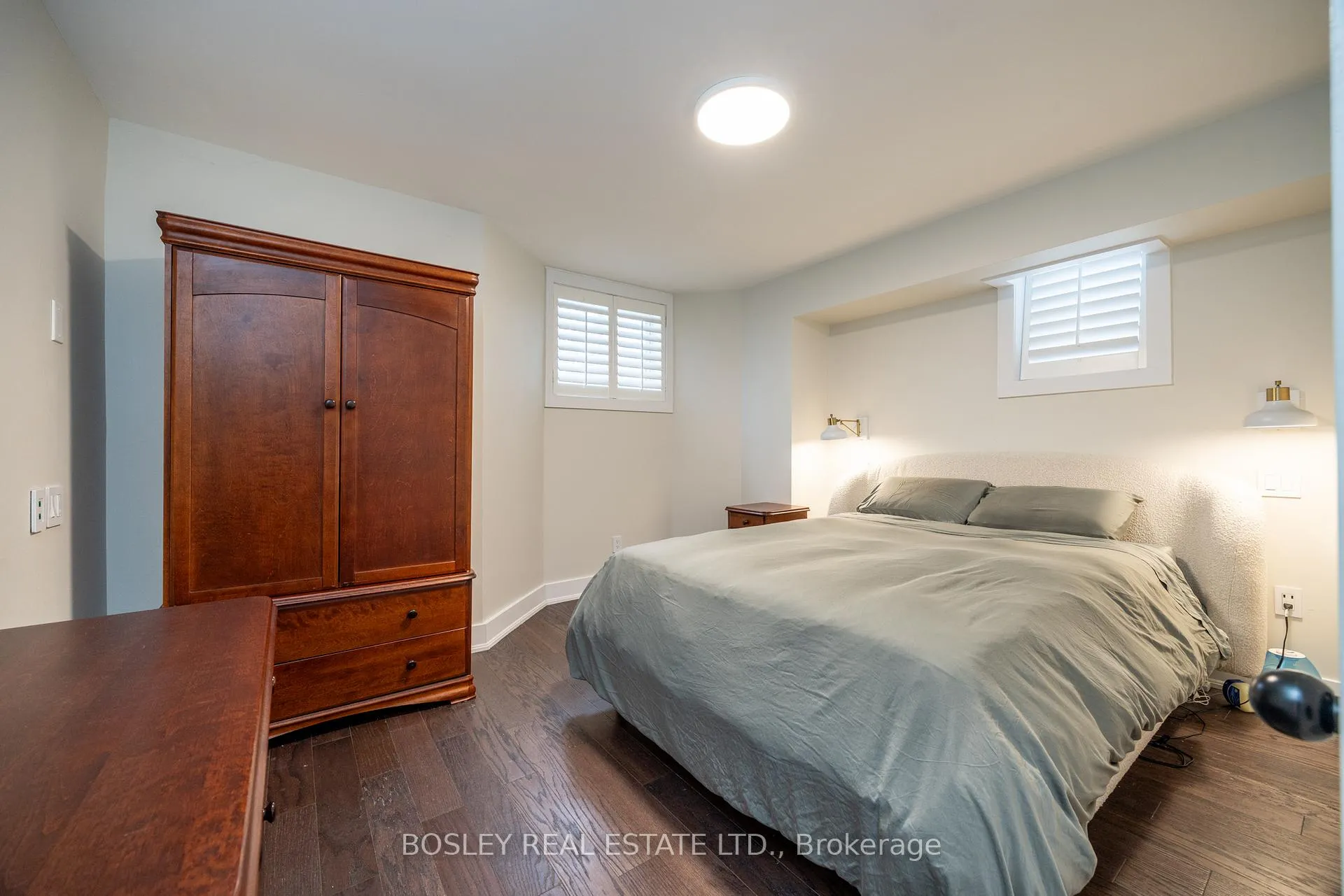 Photo 16 of 46A Crawford Street, Toronto, Niagara — HOMEH