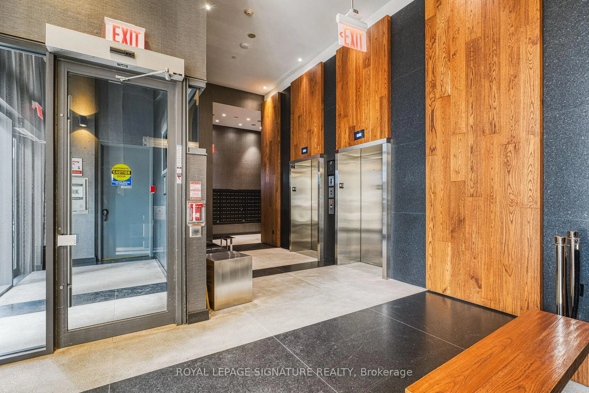 Photo 6 of Unit 1005, 435 Richmond Street W, Toronto, Waterfront Communities — HOMEH