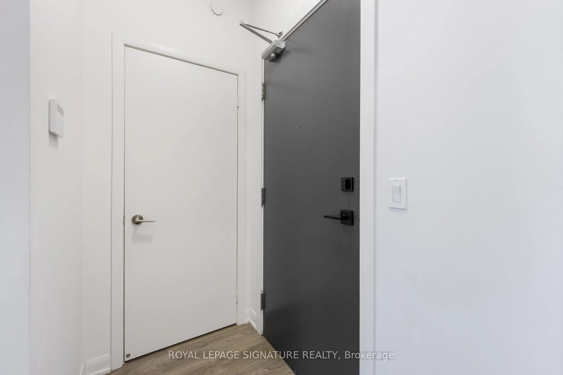 Photo 9 of Unit 1005, 435 Richmond Street W, Toronto, Waterfront Communities — HOMEH
