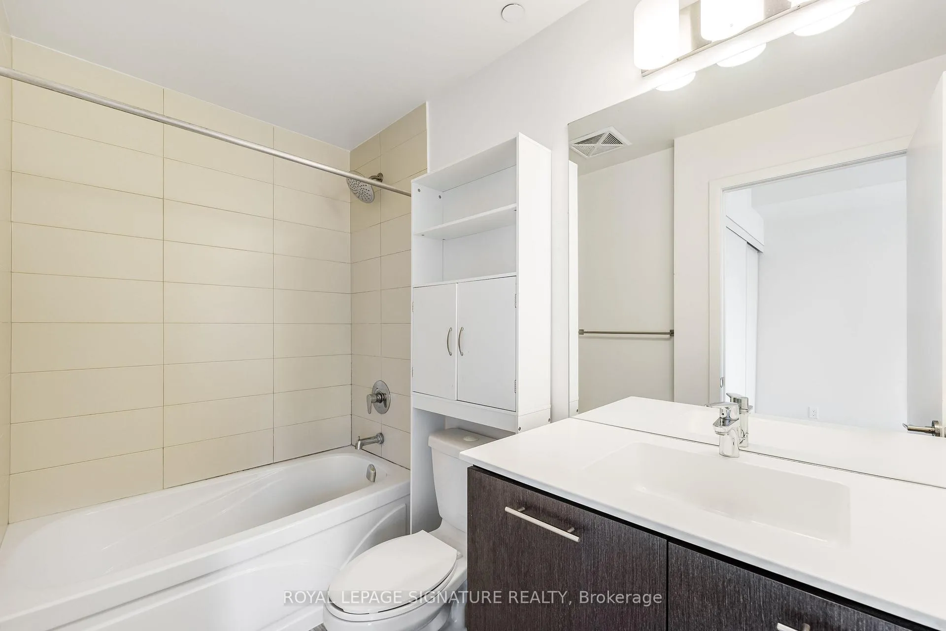 Photo 24 of Unit 1005, 435 Richmond Street W, Toronto, Waterfront Communities — HOMEH