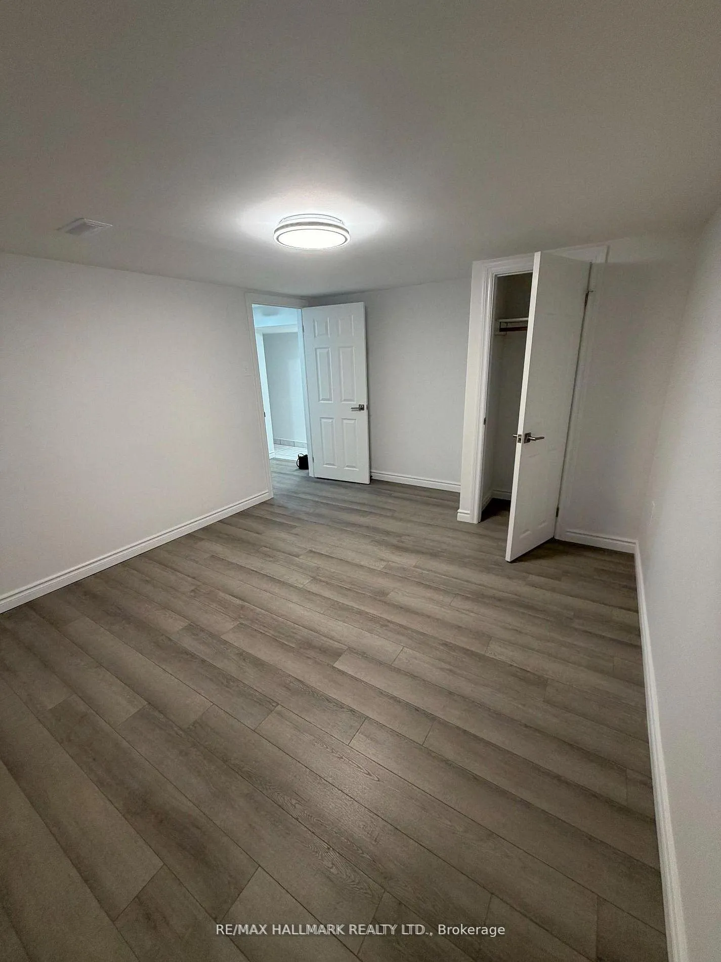Photo 9 of Unit Lower, 43 Commons Drive, Scarborough, Tam O'Shanter-Sullivan — HOMEH