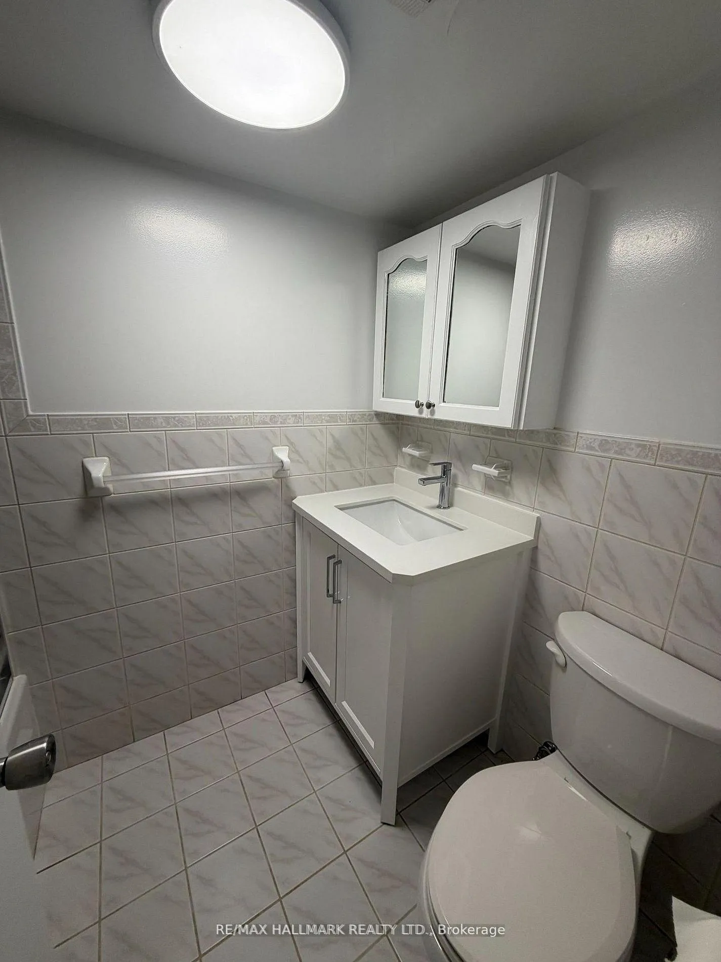 Photo 10 of Unit Lower, 43 Commons Drive, Scarborough, Tam O'Shanter-Sullivan — HOMEH
