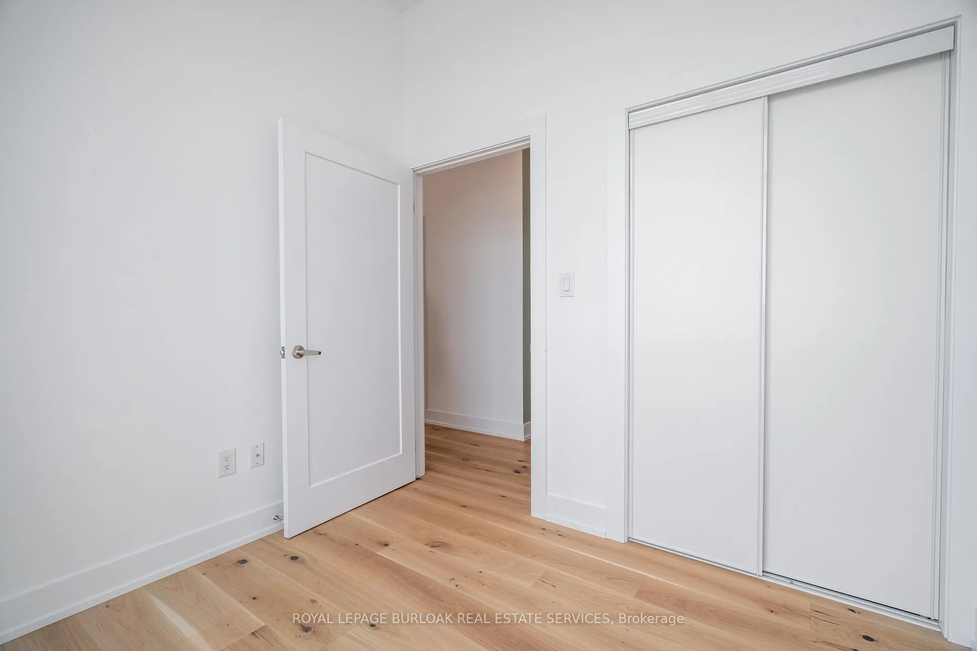 Photo 7 of Unit 521, 460 Dundas Street E, Hamilton, Waterdown — HOMEH