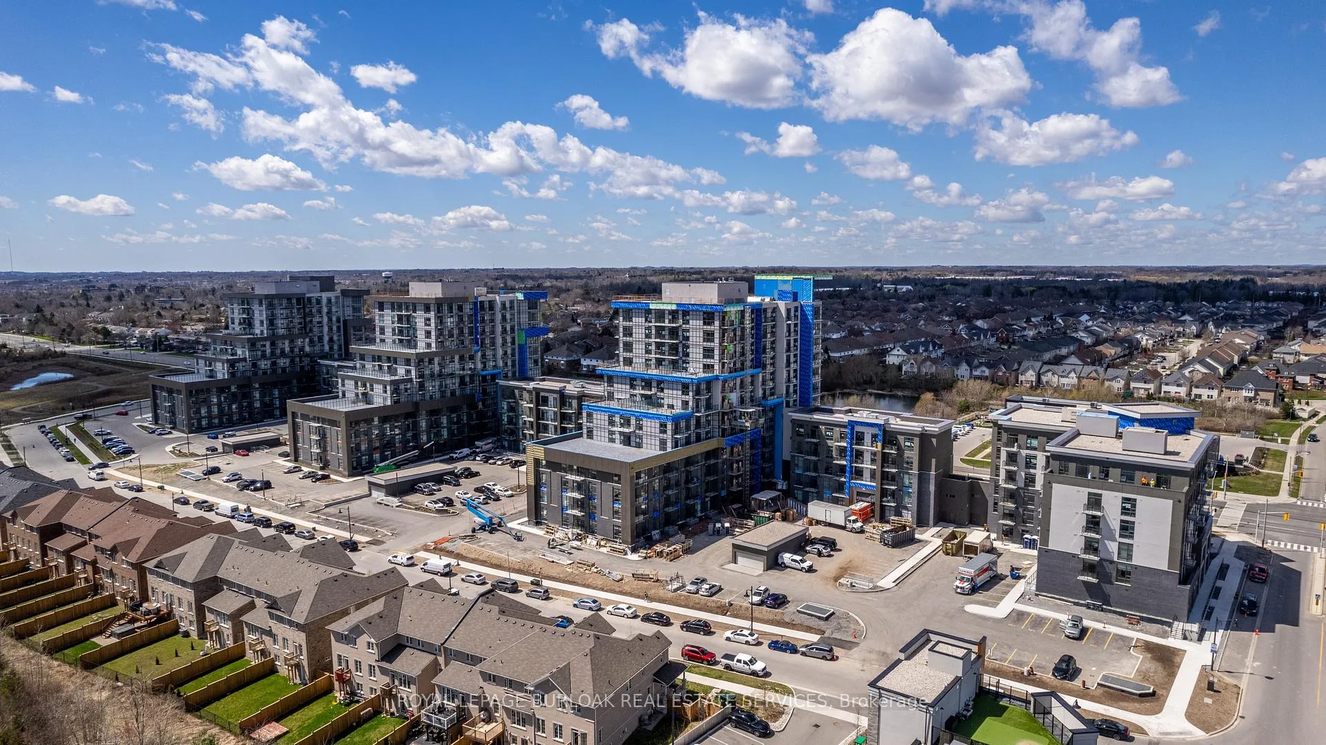 Photo 38 of Unit 521, 460 Dundas Street E, Hamilton, Waterdown — HOMEH