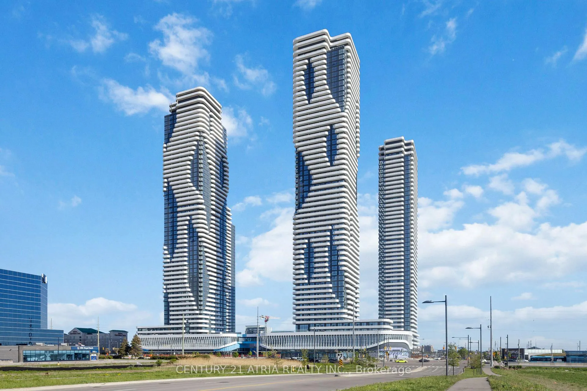 Photo 1 of Unit 2502, 195 Commerce Street, Vaughan, Vaughan Corporate Centre — HOMEH