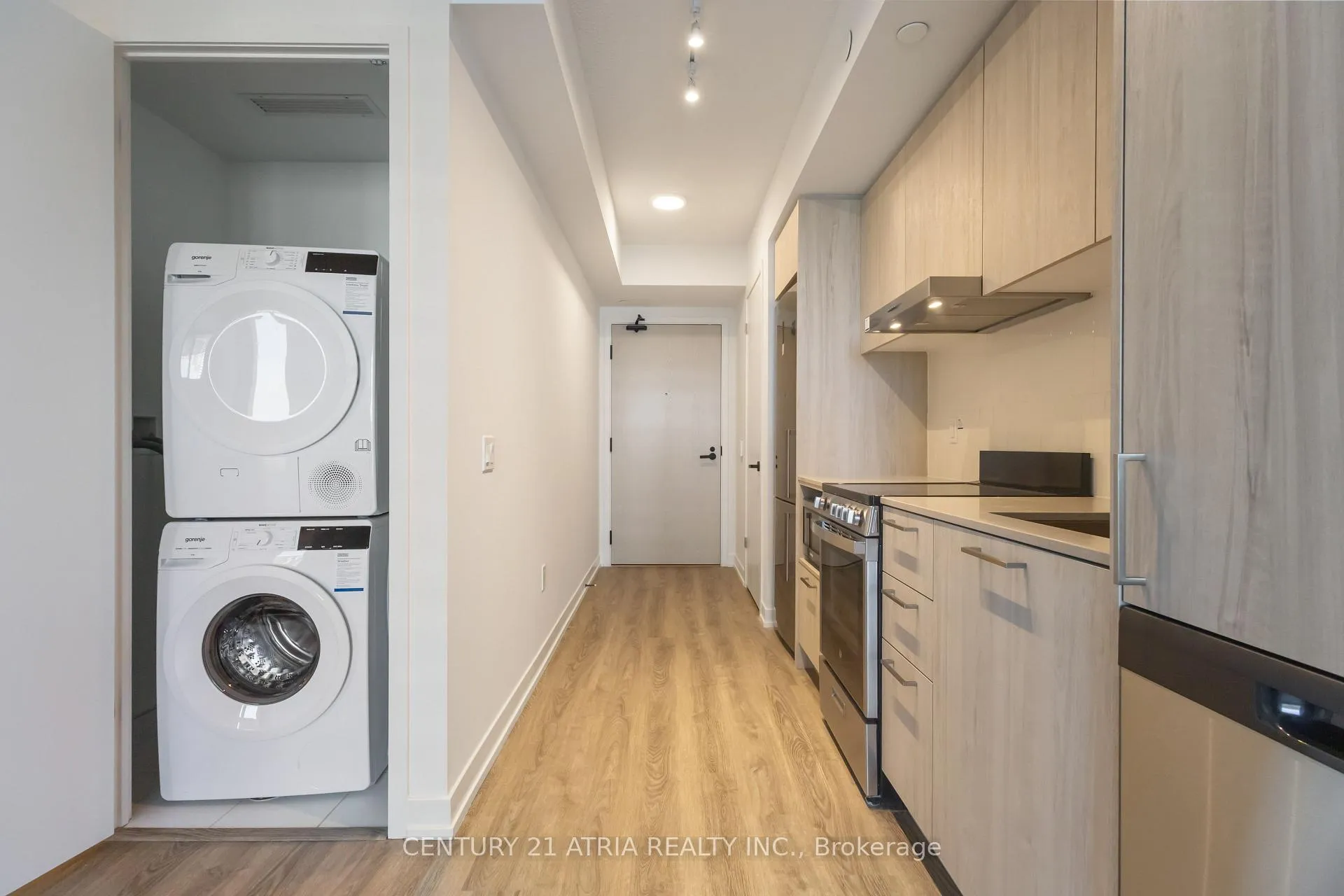 Photo 12 of Unit 2502, 195 Commerce Street, Vaughan, Vaughan Corporate Centre — HOMEH