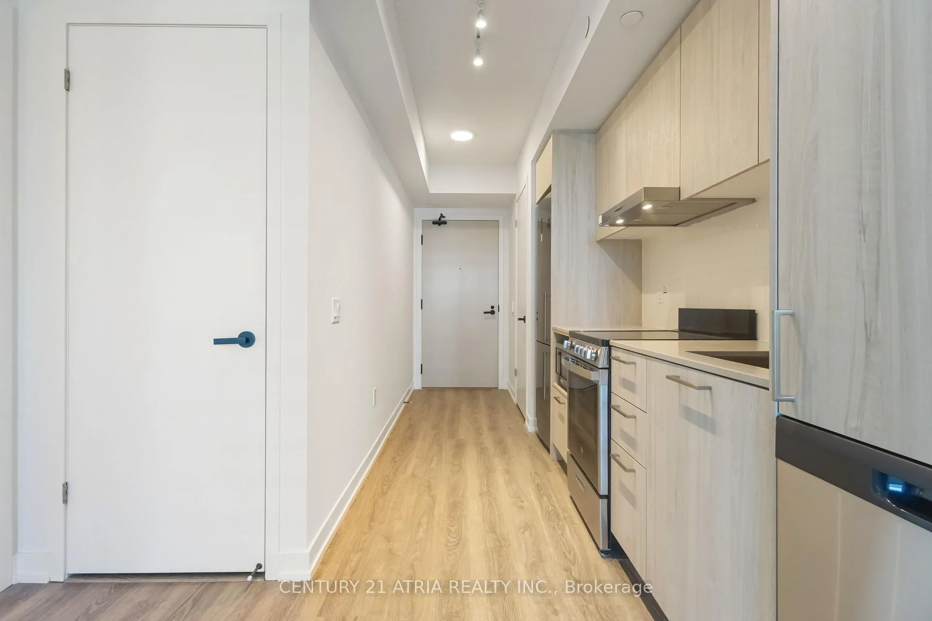 Photo 13 of Unit 2502, 195 Commerce Street, Vaughan, Vaughan Corporate Centre — HOMEH