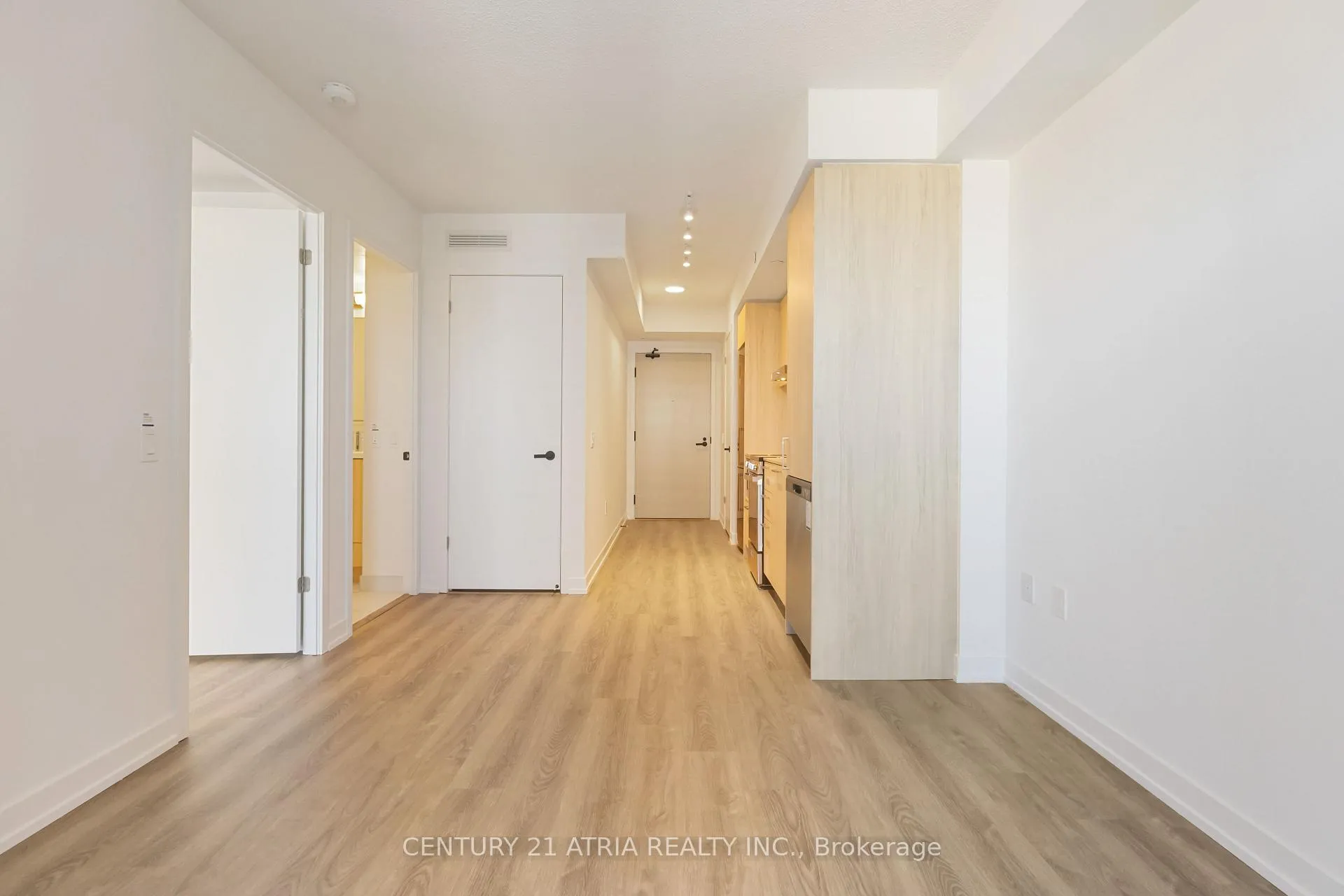 Photo 18 of Unit 2502, 195 Commerce Street, Vaughan, Vaughan Corporate Centre — HOMEH