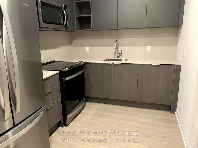 Photo 17 of Unit 515, 50 Dunfield Avenue, Toronto, Mount Pleasant East — HOMEH