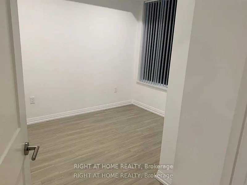 Photo 19 of Unit 515, 50 Dunfield Avenue, Toronto, Mount Pleasant East — HOMEH