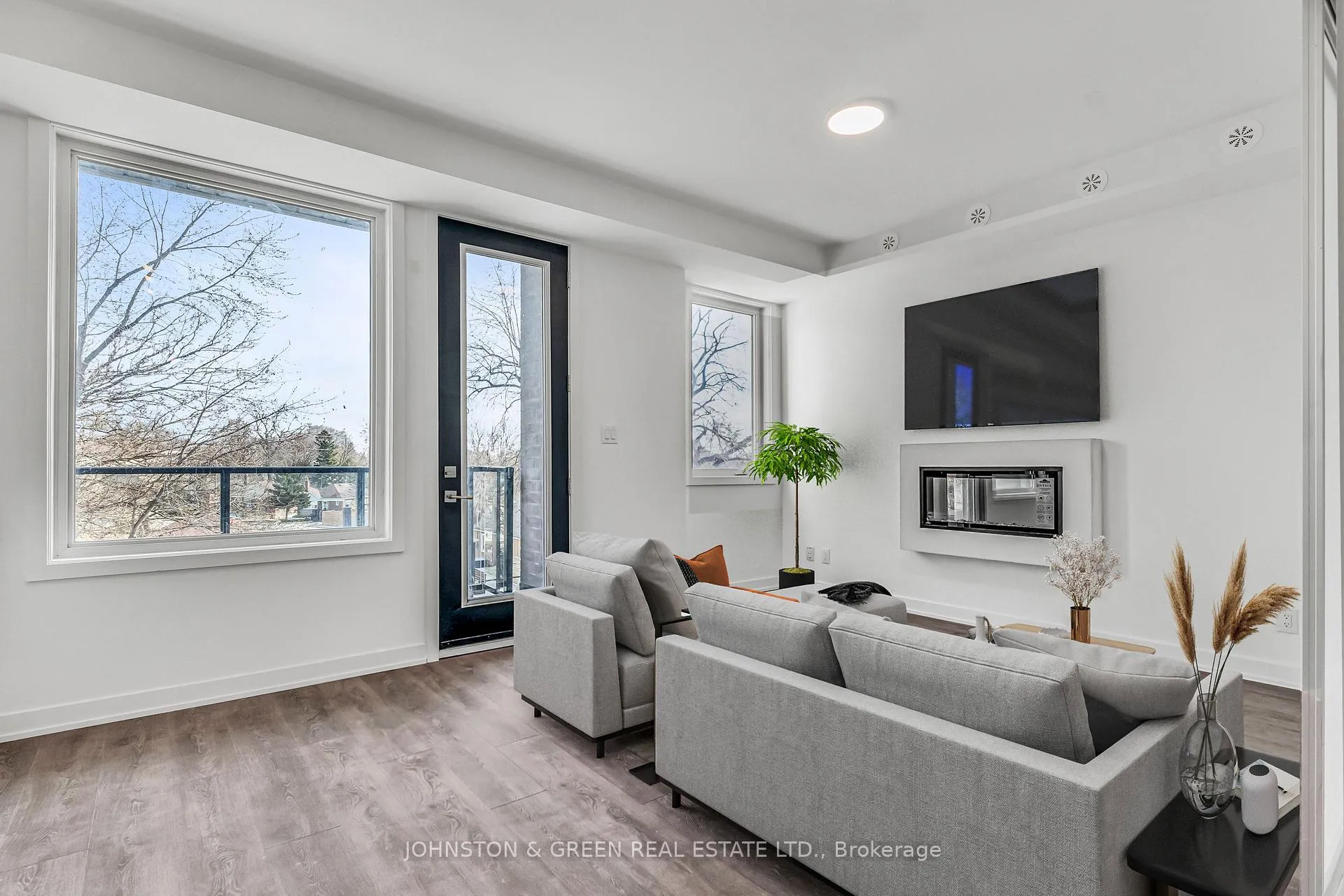 Photo 1 of Unit 12, 1399 O'Connor Drive, Toronto, O'Connor-Parkview — HOMEH