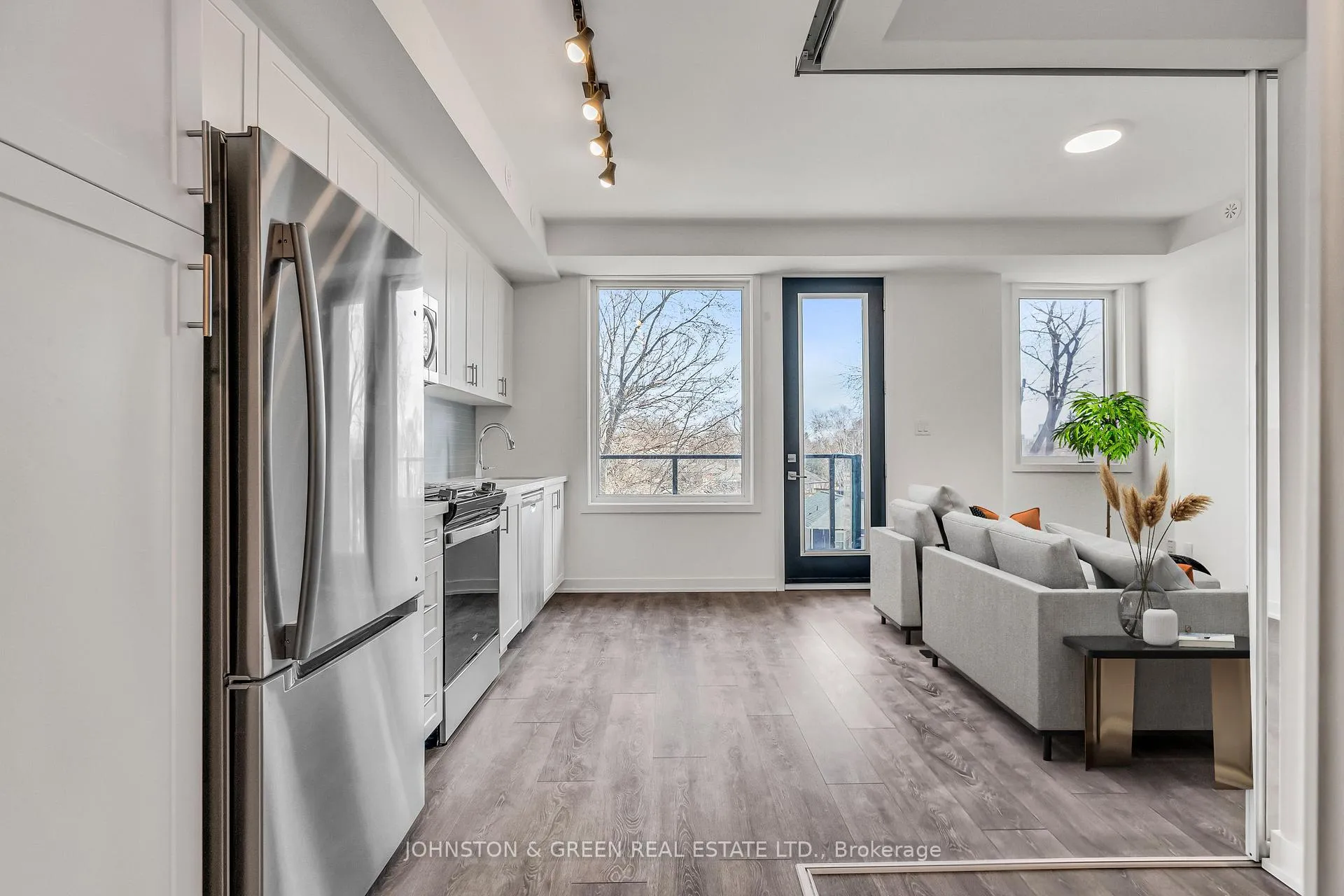 Photo 2 of Unit 12, 1399 O'Connor Drive, Toronto, O'Connor-Parkview — HOMEH