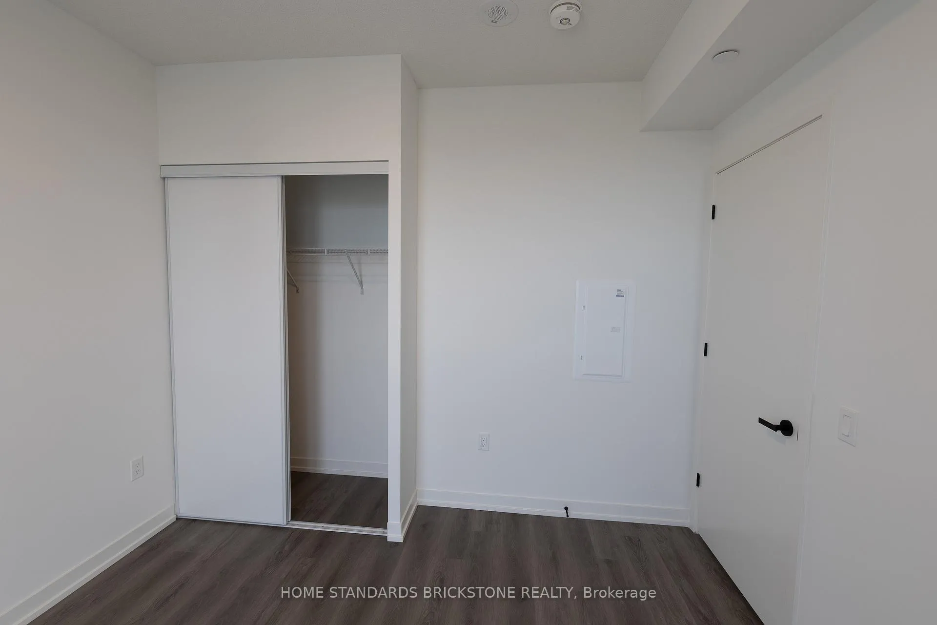 Photo 16 of Unit 3707, 28 Interchange Way W, Vaughan, Vaughan Corporate Centre — HOMEH