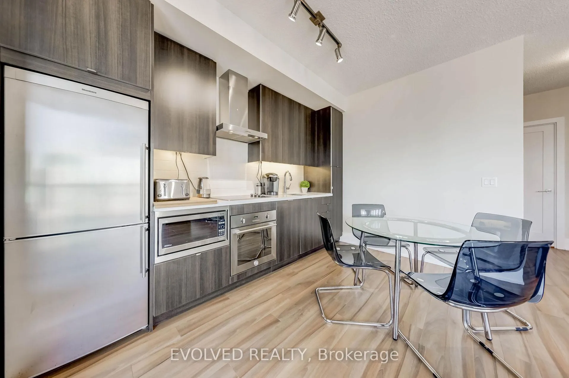Photo 5 of Unit 3105, 300 Front Street, Toronto, Waterfront Communities — HOMEH