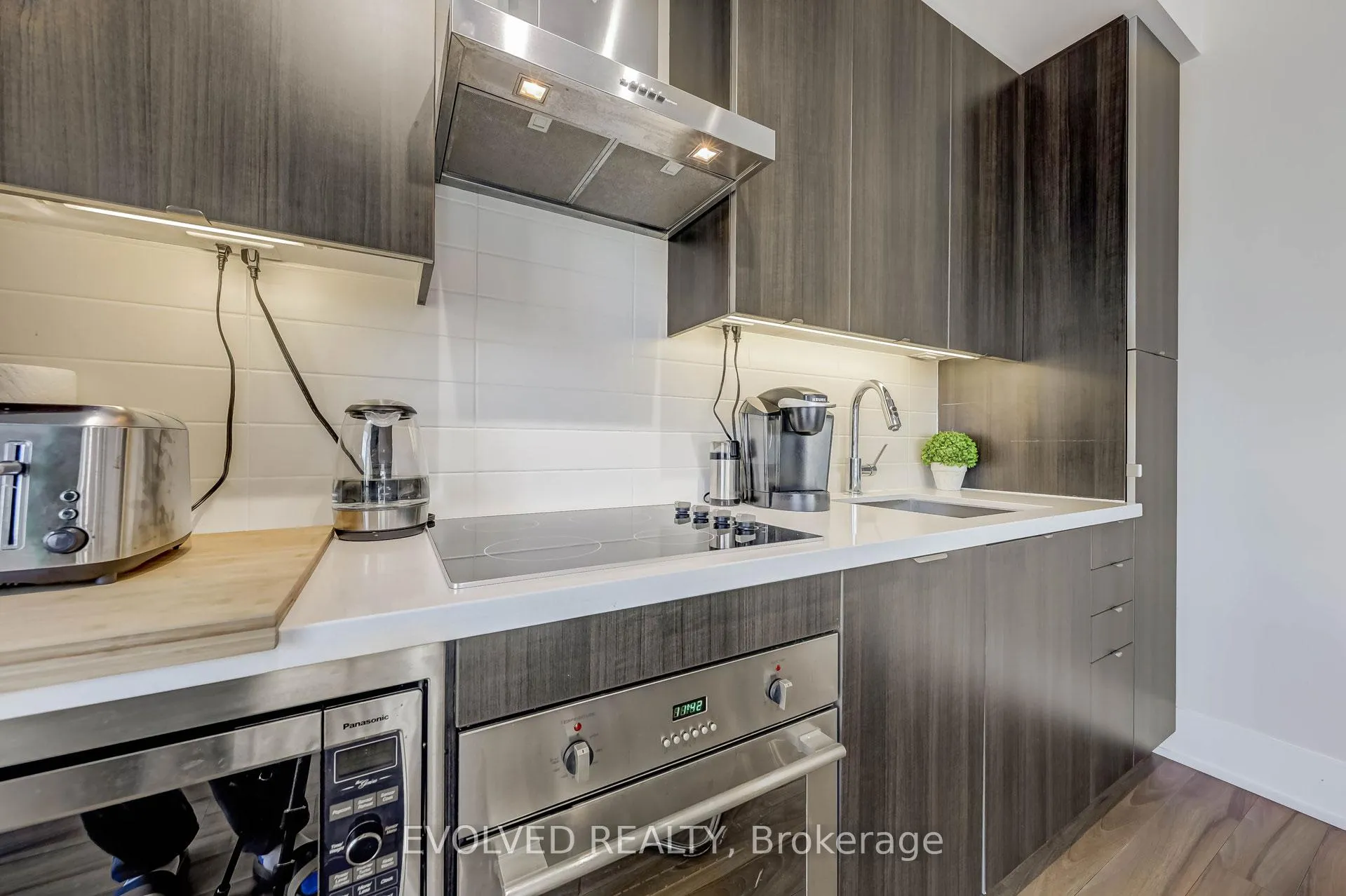 Photo 6 of Unit 3105, 300 Front Street, Toronto, Waterfront Communities — HOMEH