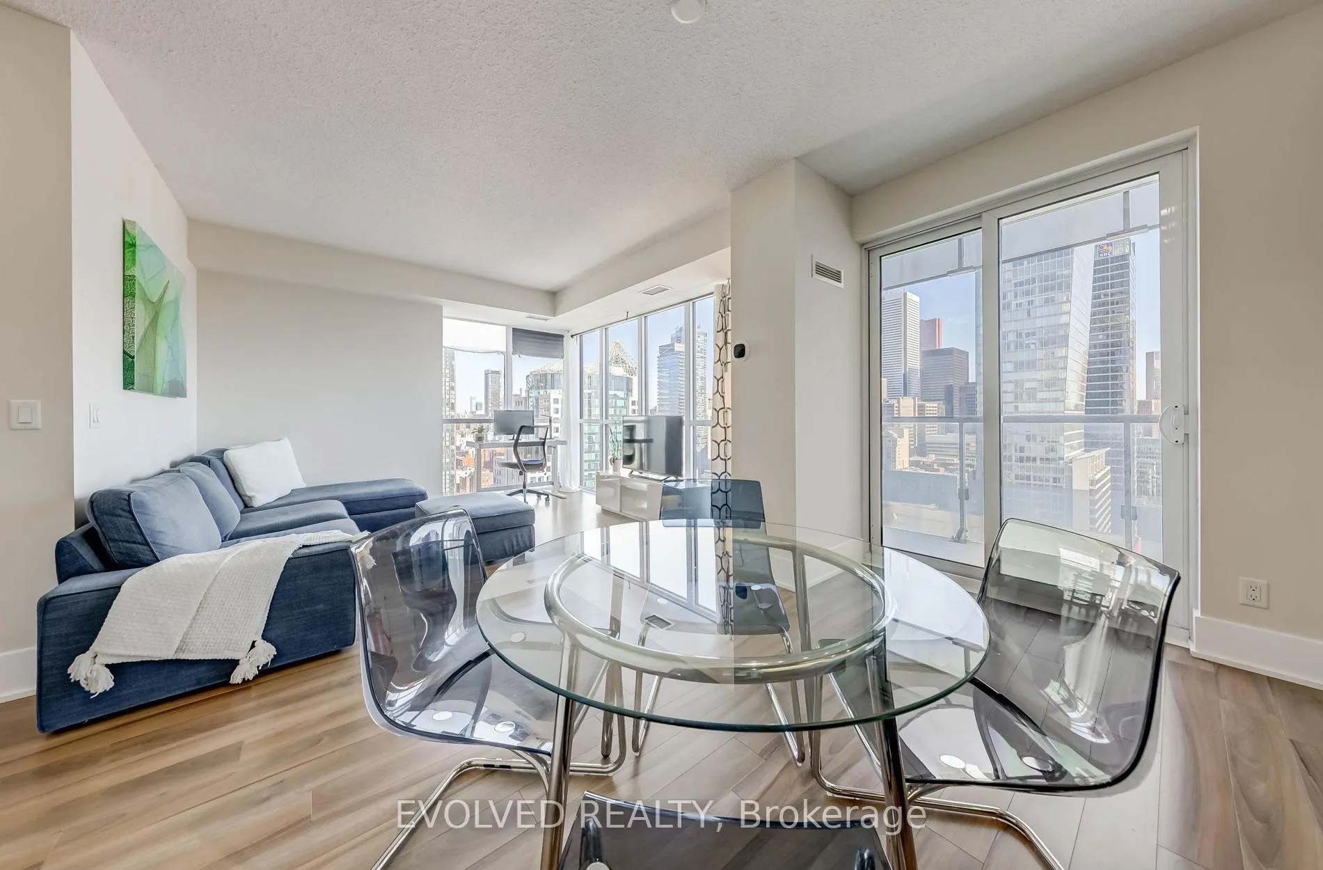 Photo 8 of Unit 3105, 300 Front Street, Toronto, Waterfront Communities — HOMEH