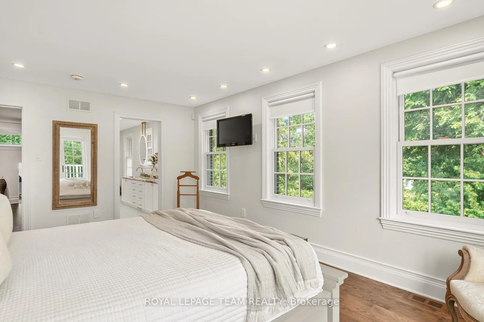 Photo 16 of 140 Howick Street, Ottawa, Rockcliffe — HOMEH