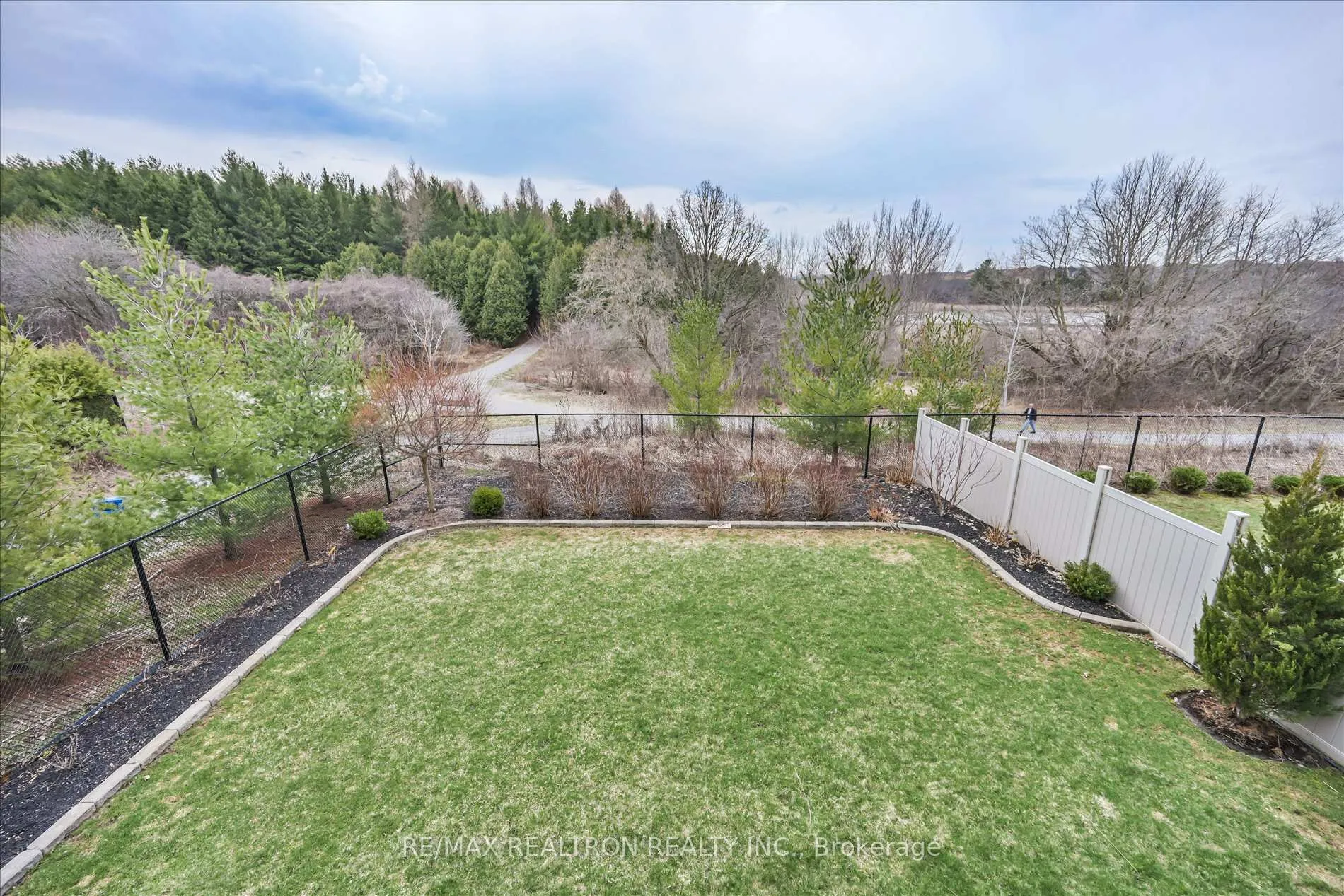 Photo 45 of 150 Crane Street, Aurora, Rural Aurora — HOMEH
