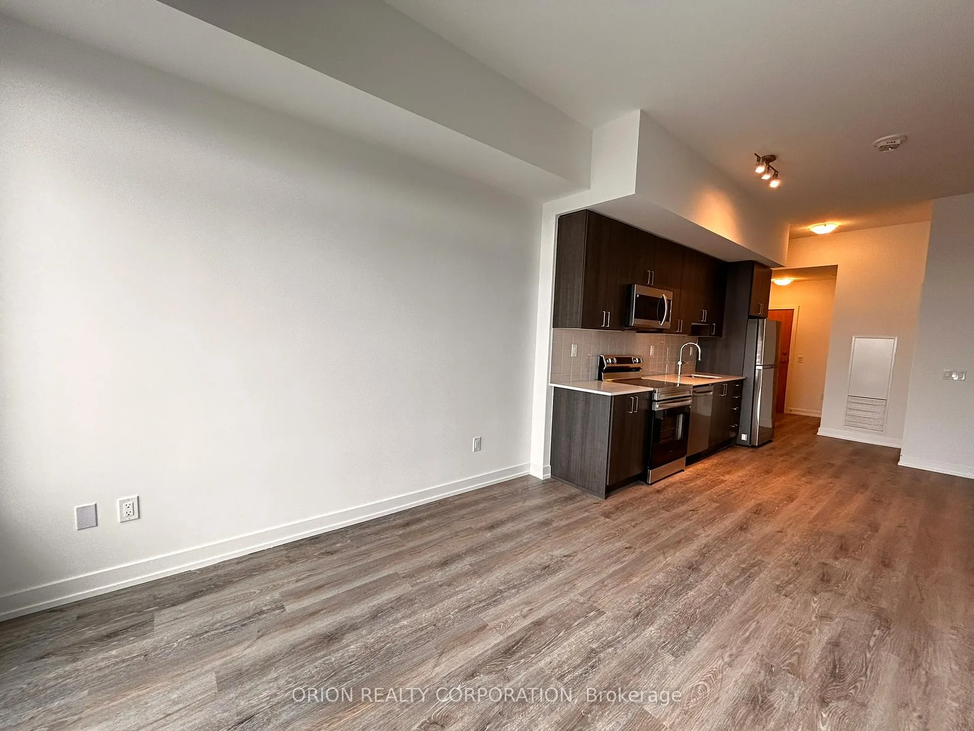 Photo 11 of Unit 2904, 1435 Celebration Drive, Pickering, Bay Ridges — HOMEH