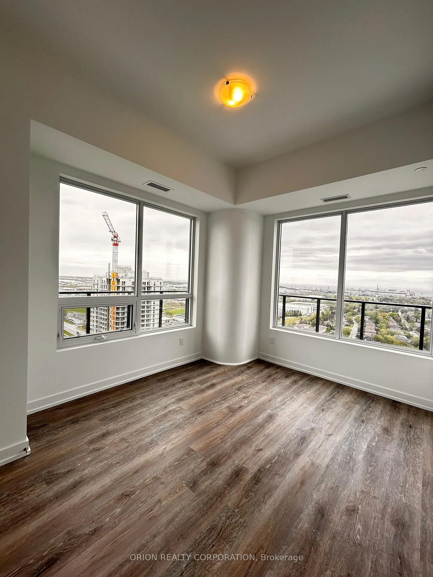 Photo 14 of Unit 2904, 1435 Celebration Drive, Pickering, Bay Ridges — HOMEH