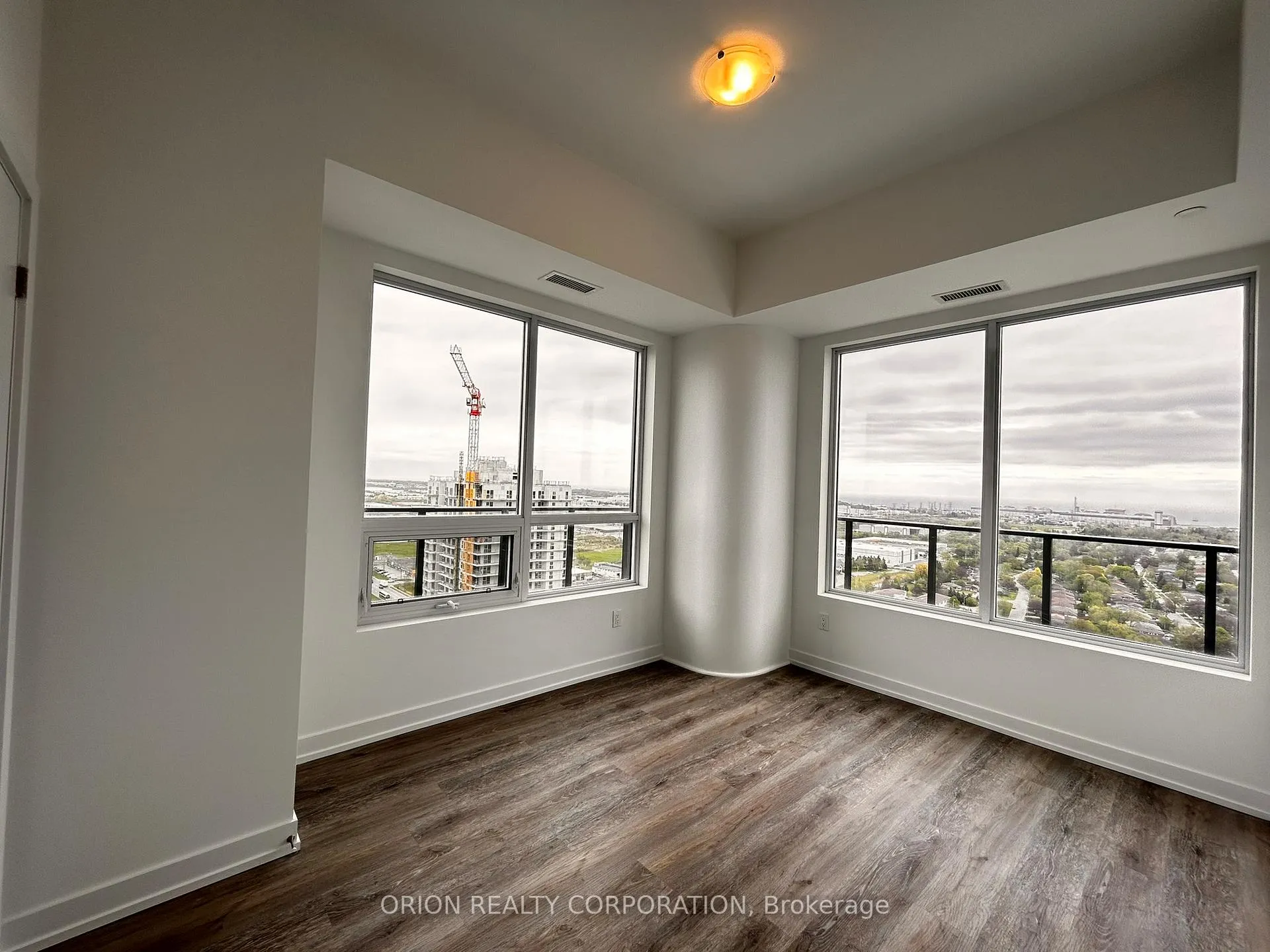 Photo 15 of Unit 2904, 1435 Celebration Drive, Pickering, Bay Ridges — HOMEH