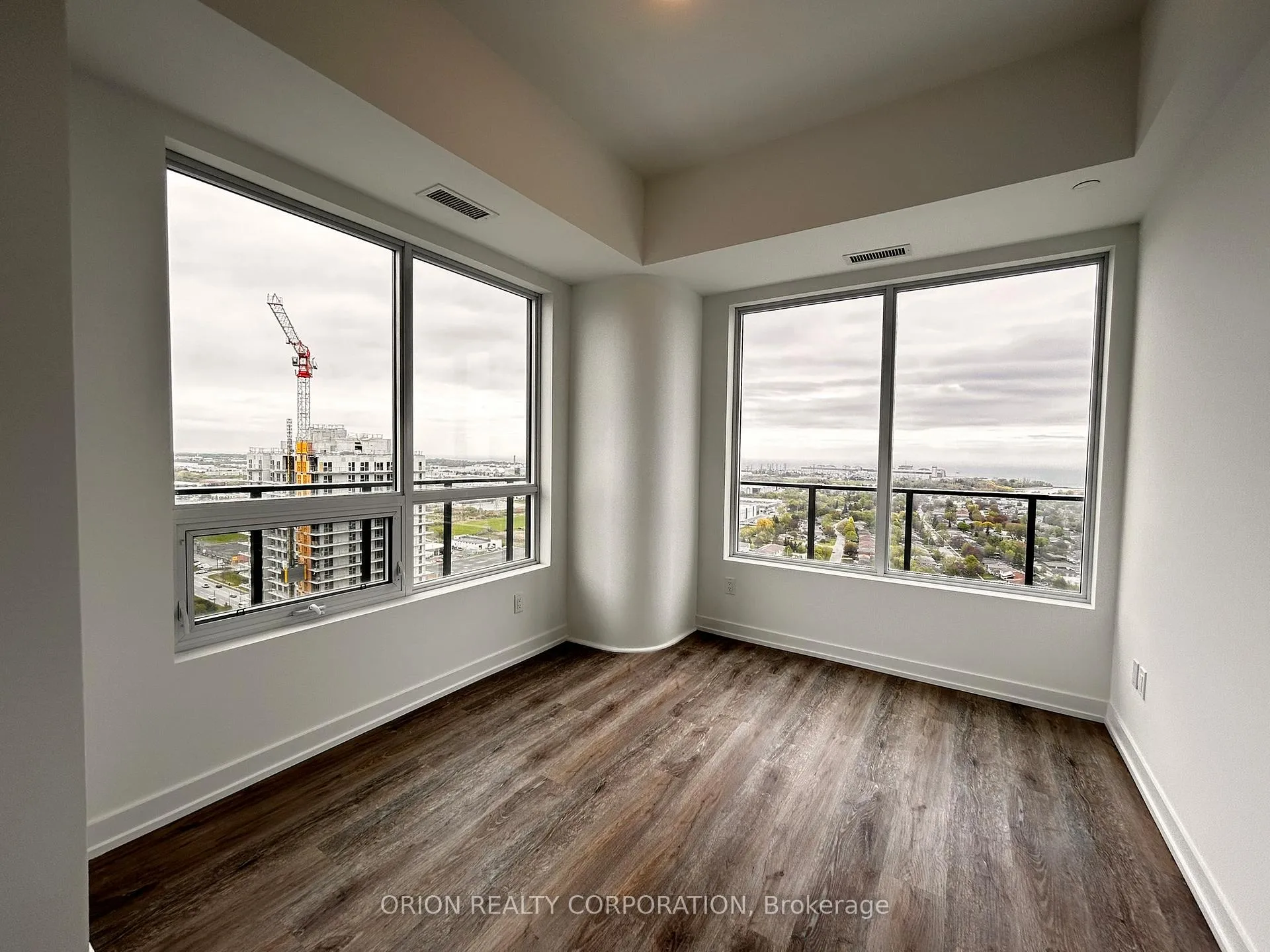 Photo 16 of Unit 2904, 1435 Celebration Drive, Pickering, Bay Ridges — HOMEH