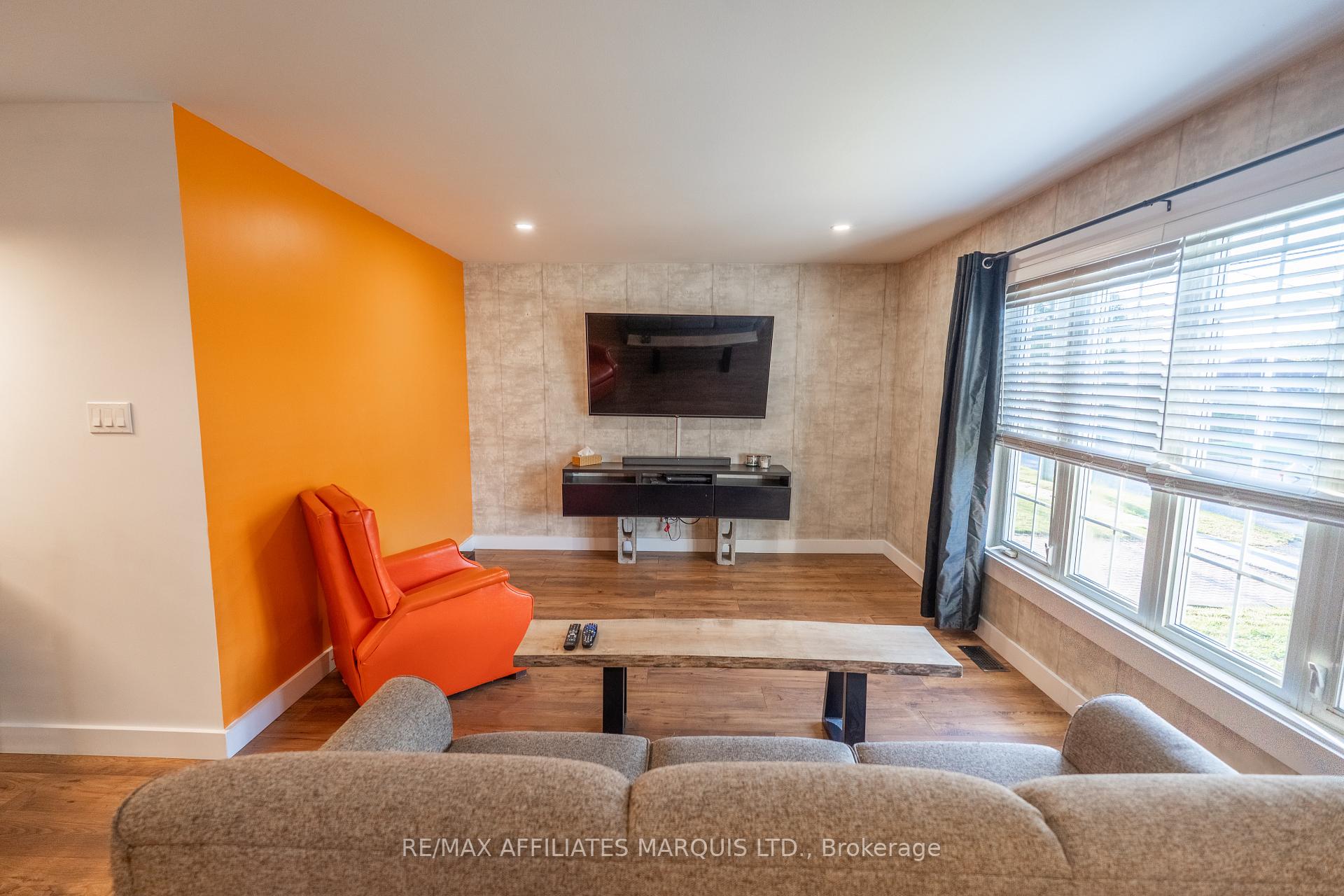 Photo 4 of 1017 Marleau Avenue, Cornwall — HOMEH