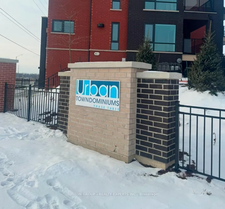 Front of Unit 17, 25 Romilly Avenue