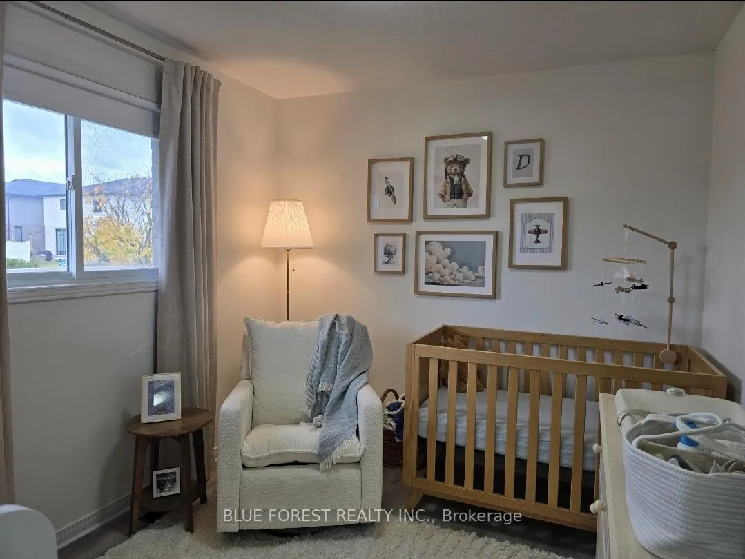 Photo 6 of 433 Highview Drive, St. Thomas — HOMEH