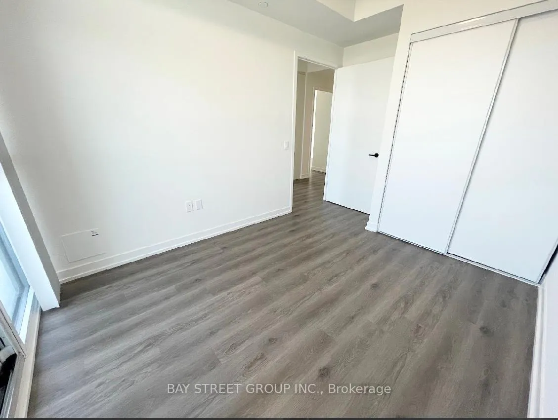 Photo 11 of Unit 912, 225 Commerce Street, Vaughan, Vaughan Corporate Centre — HOMEH