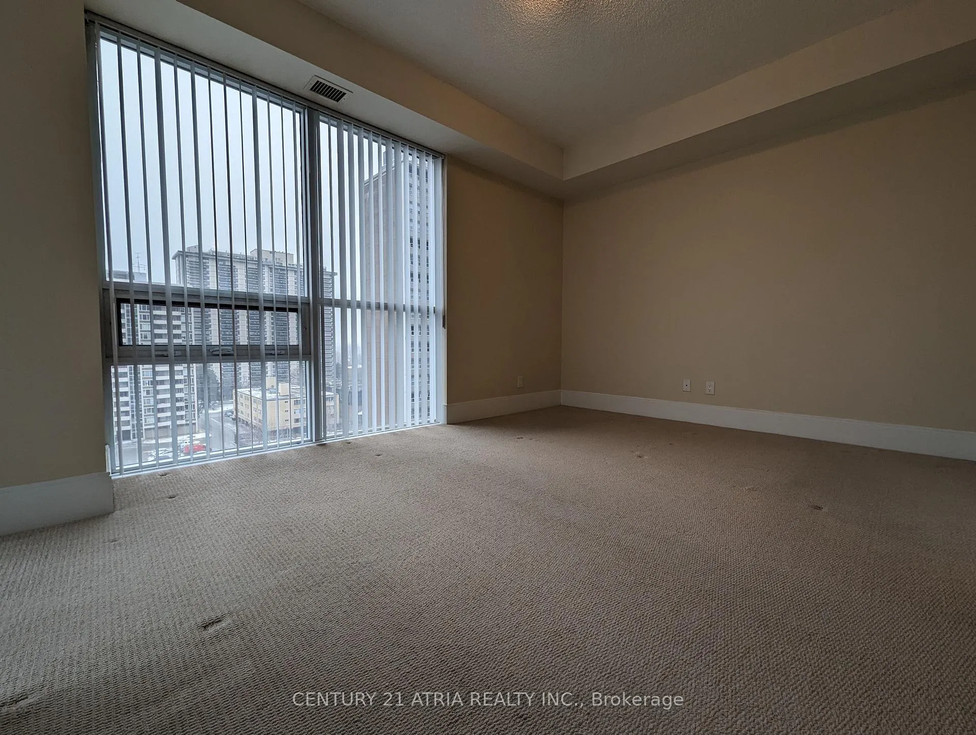 Photo 20 of Unit 702, 25 Broadway Avenue, Toronto, Mount Pleasant West — HOMEH