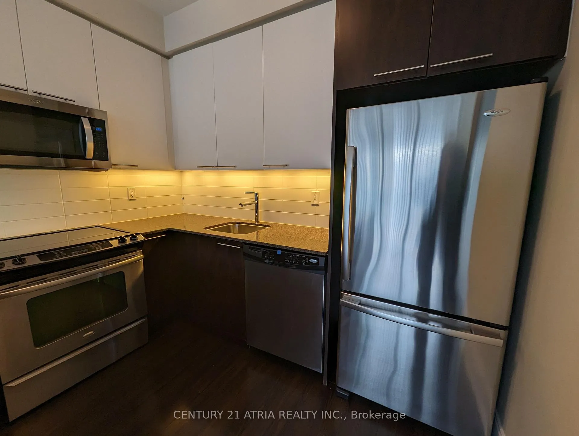 Photo 24 of Unit 702, 25 Broadway Avenue, Toronto, Mount Pleasant West — HOMEH