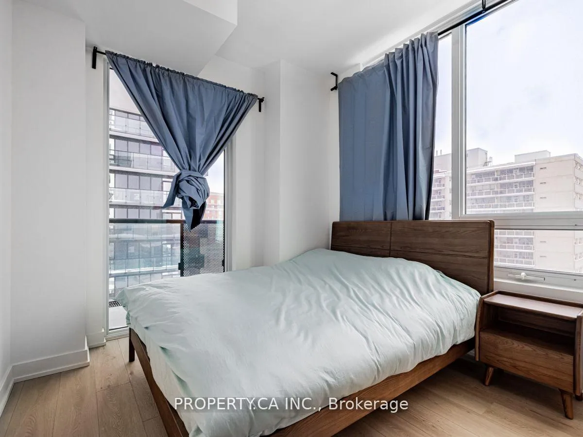 Photo 9 of Unit 1309, 127 Broadway Avenue, Toronto, Mount Pleasant West — HOMEH