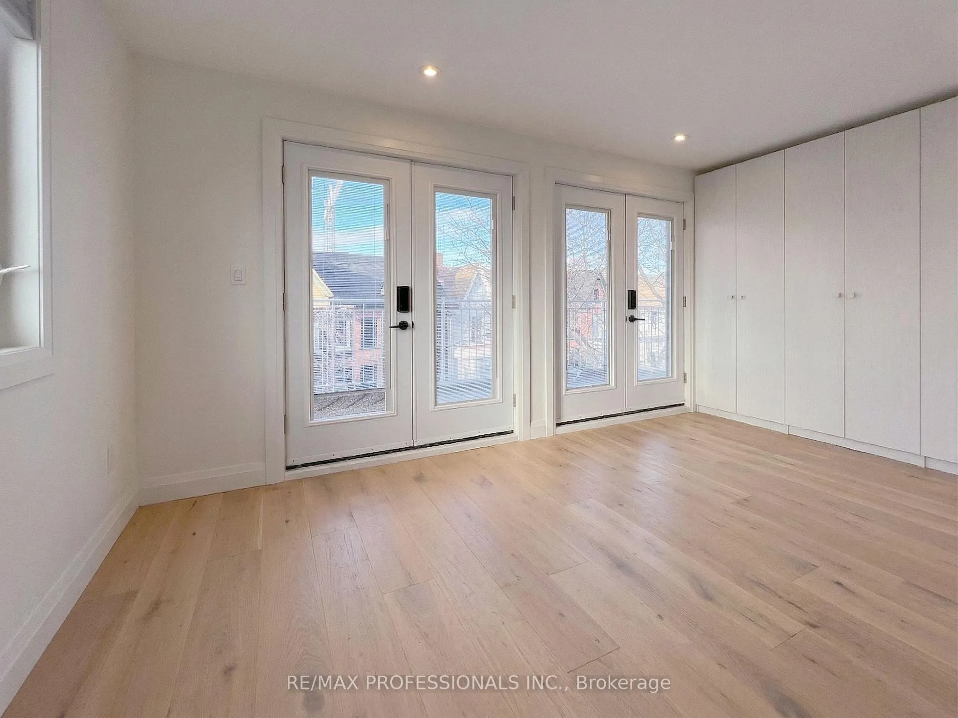 Photo 27 of 41 Rolyat Street, Toronto, Trinity-Bellwoods — HOMEH