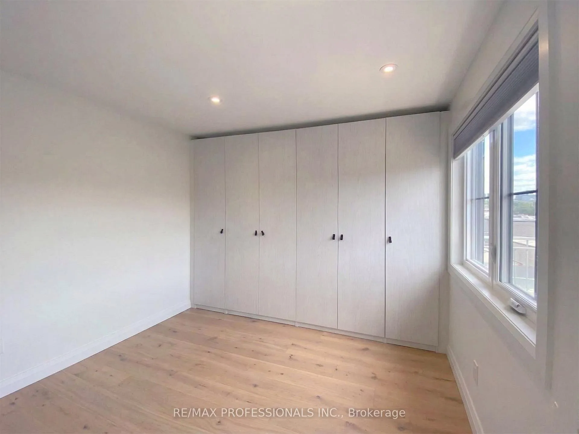 Photo 43 of 41 Rolyat Street, Toronto, Trinity-Bellwoods — HOMEH
