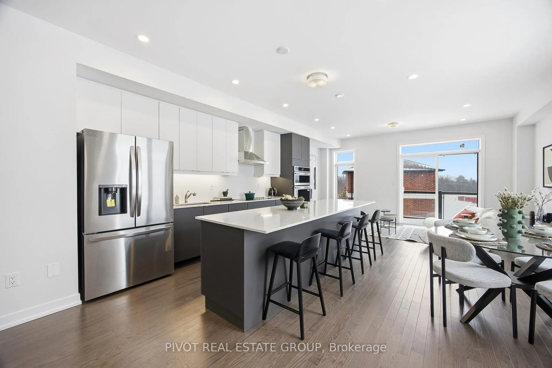 Photo 6 of 46 Observatory Way, Whitby, Brooklin — HOMEH
