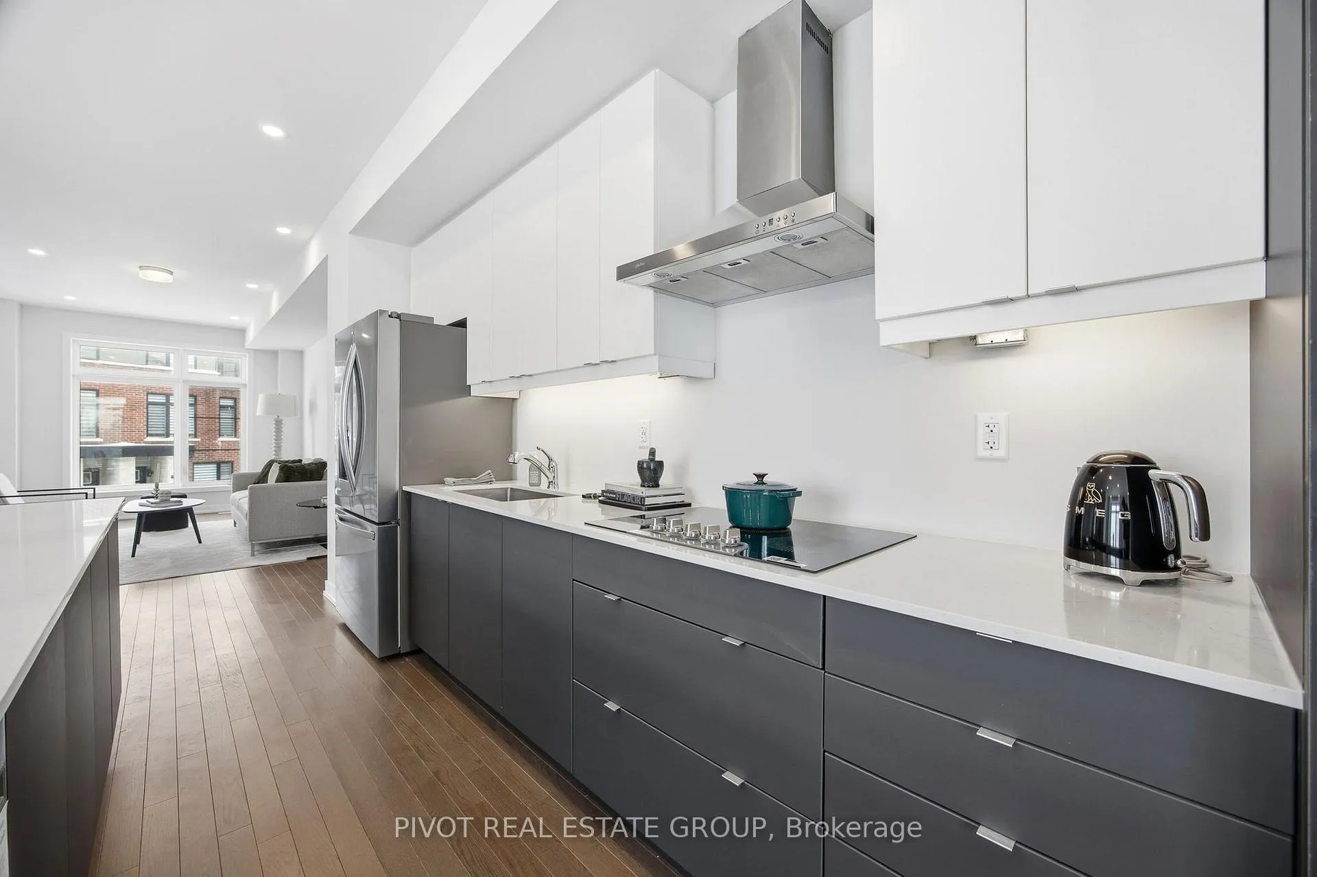 Photo 9 of 46 Observatory Way, Whitby, Brooklin — HOMEH
