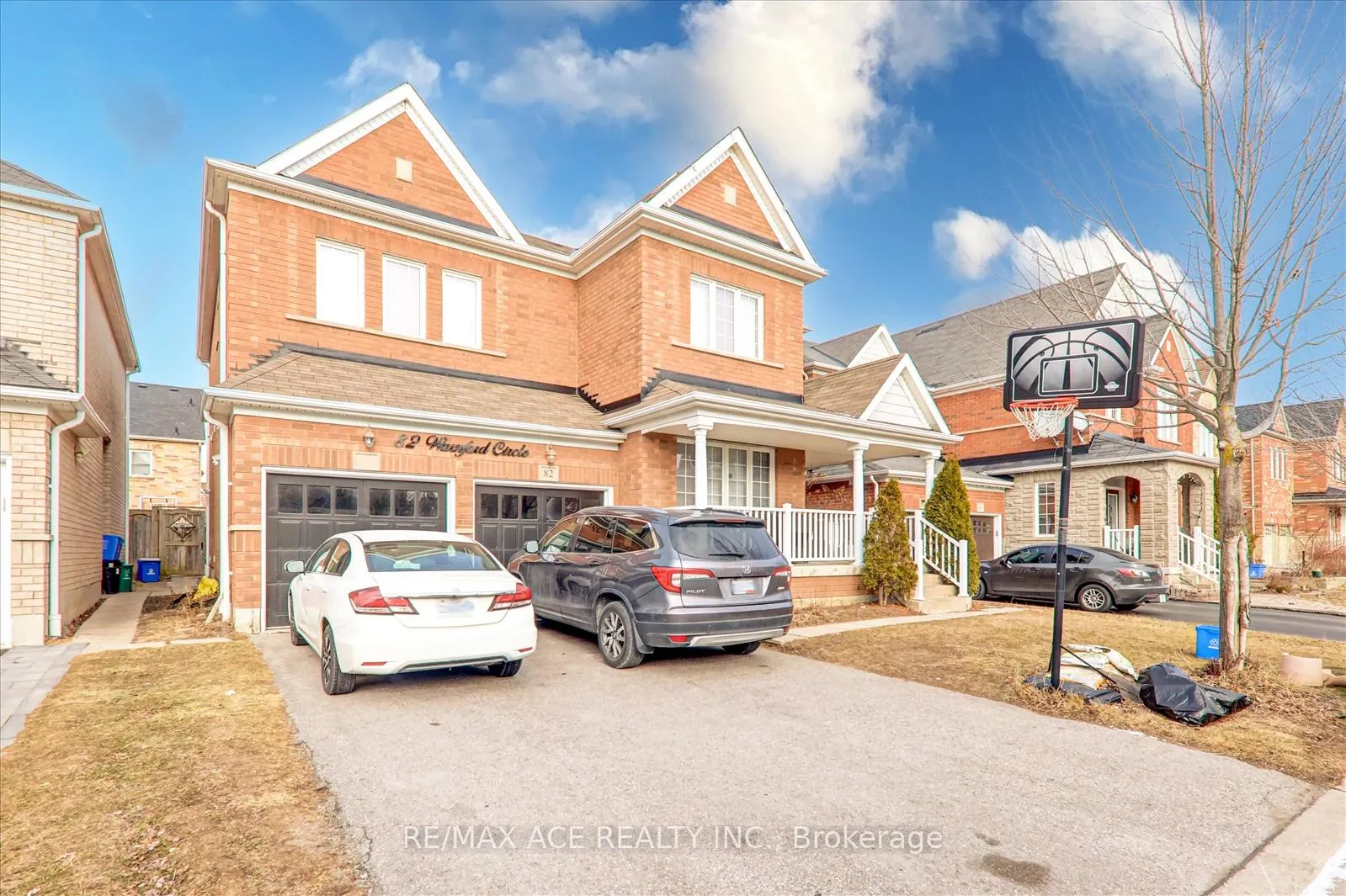 Front of Unit Bsmt, 82 Warnford Circle
