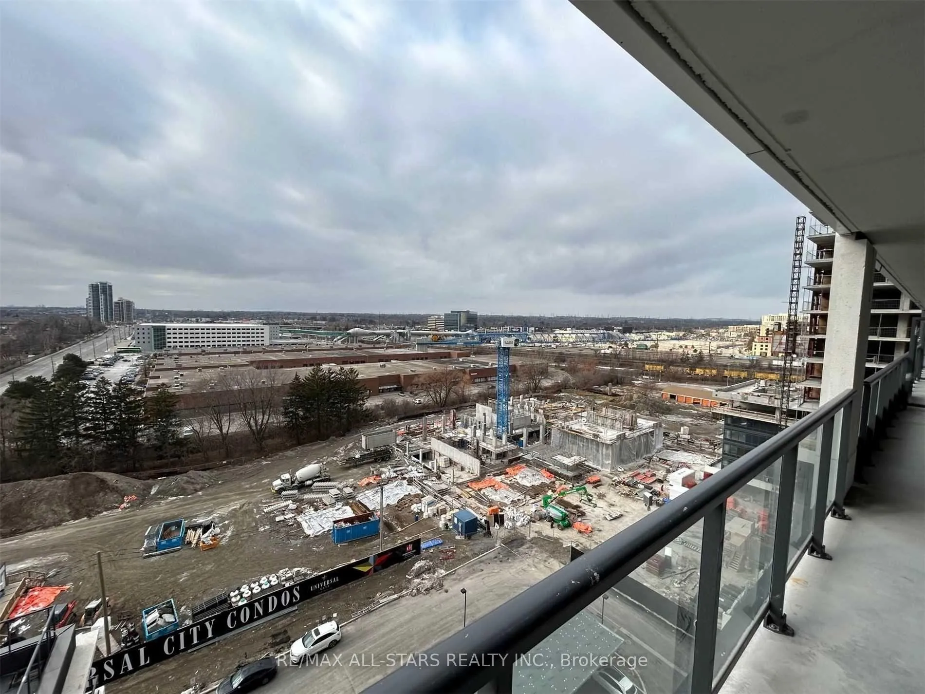 Photo 2 of Unit 1102, 1480 Bayly Street, Pickering, Bay Ridges — HOMEH