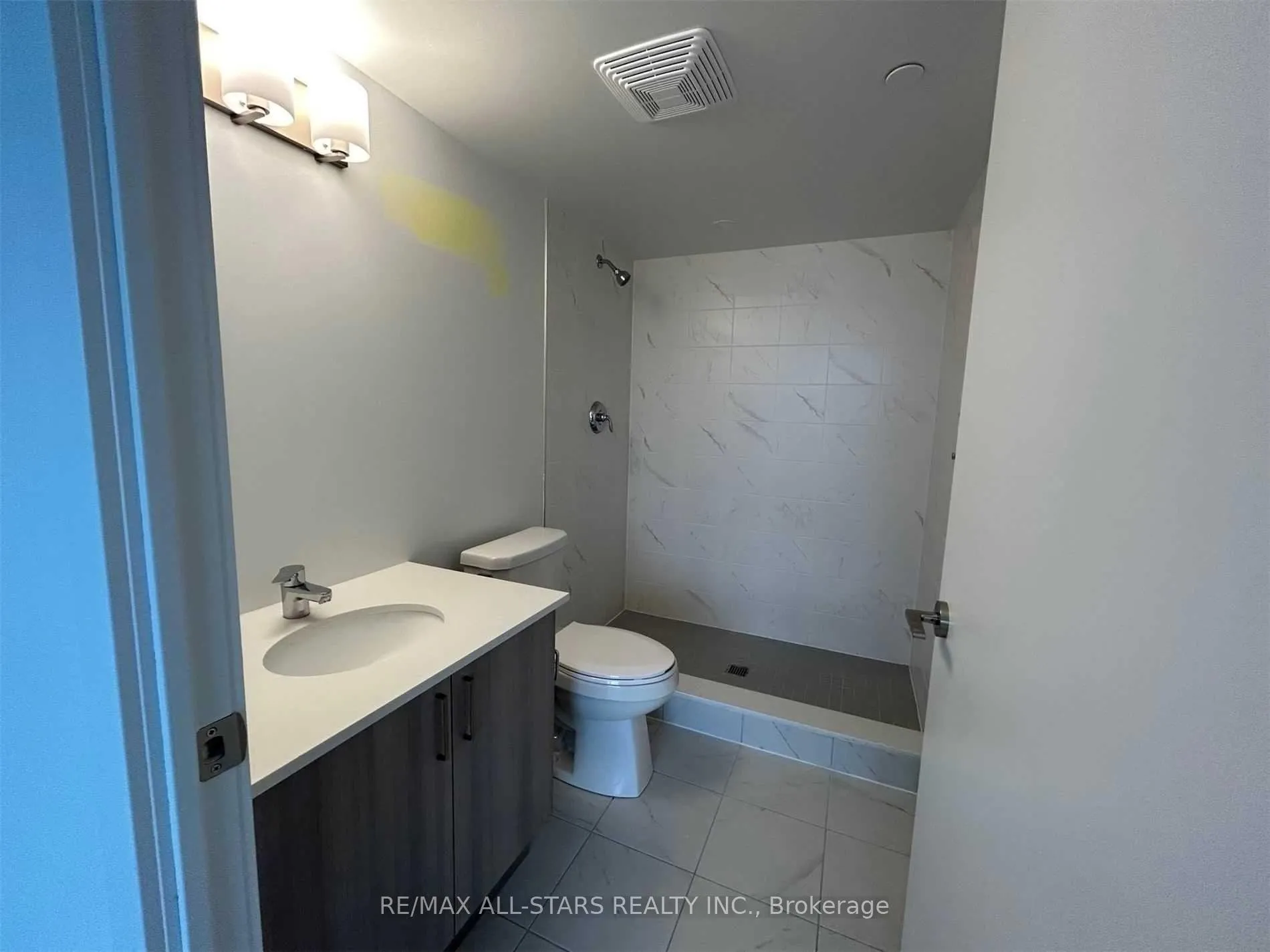 Photo 11 of Unit 1102, 1480 Bayly Street, Pickering, Bay Ridges — HOMEH