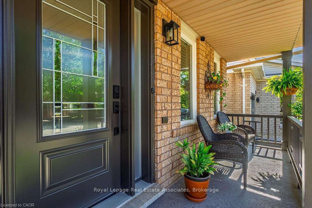 Photo 2 of 2221 Bluegrass Lane, Burlington, Orchard — HOMEH