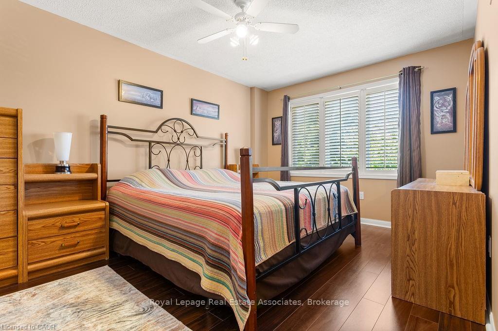 Photo 9 of 2221 Bluegrass Lane, Burlington, Orchard — HOMEH